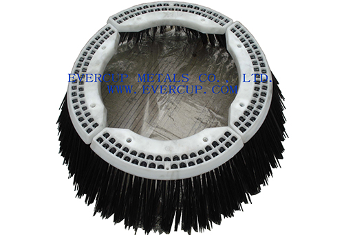 35-Hole Mobil Gutter Broom